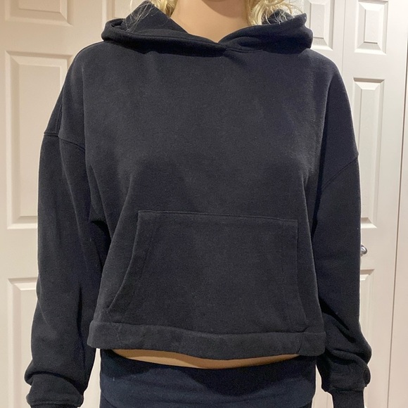Dynamite - Black Crop sweatshirts Hoodies Sz M - Picture 2 of 13
